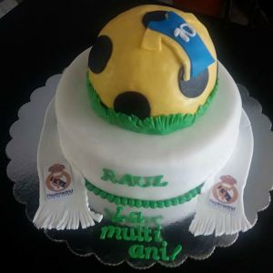 Tort fotbal
